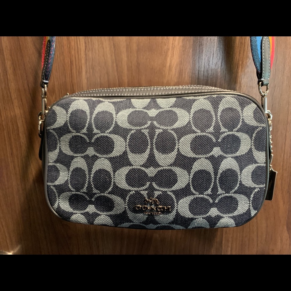 Coach Purse -with crossbody rainbow strap 🌈 👛